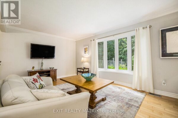 30 Glen Park Drive, Ottawa, Ontario K1B 3Z2 (28740334) - Image 15