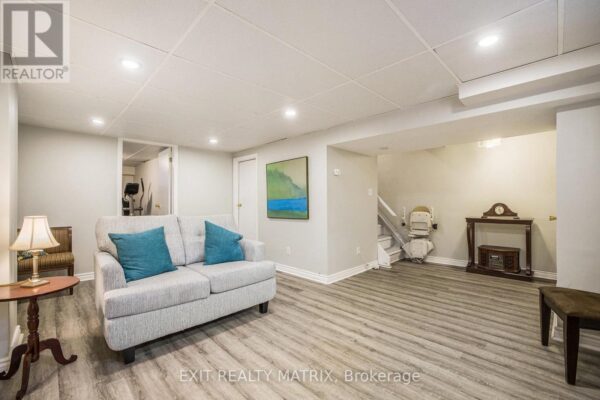 30 Glen Park Drive, Ottawa, Ontario K1B 3Z2 (28740334) - Image 34
