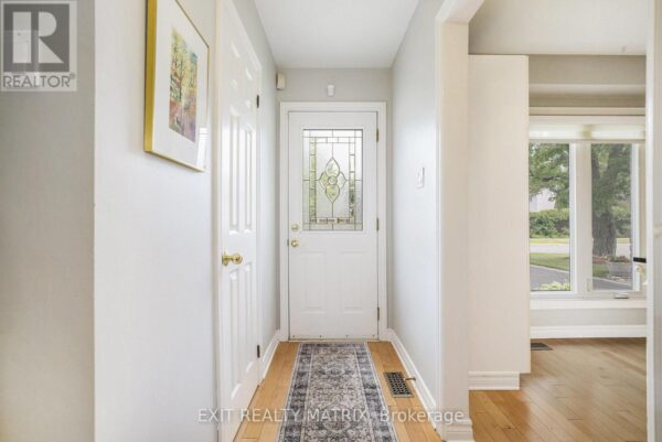 30 Glen Park Drive, Ottawa, Ontario K1B 3Z2 (28740334) - Image 6